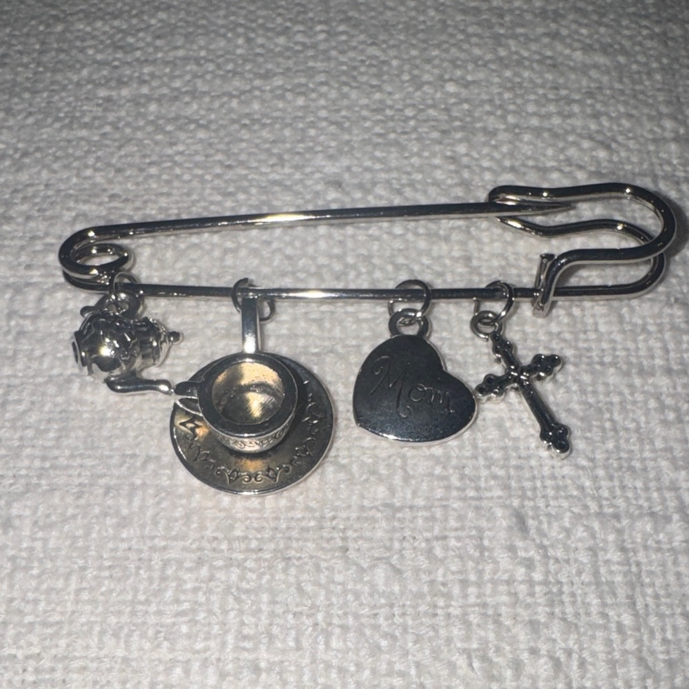 Silver Mom & Tea Cup Charm Pin Brooch